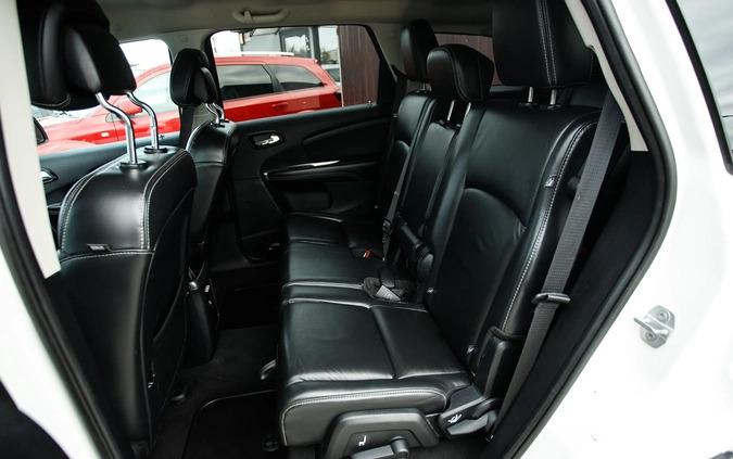 Fiat Freemont cena 59900 przebieg: 175000, rok produkcji 2015 z Tarnowskie Góry małe 742